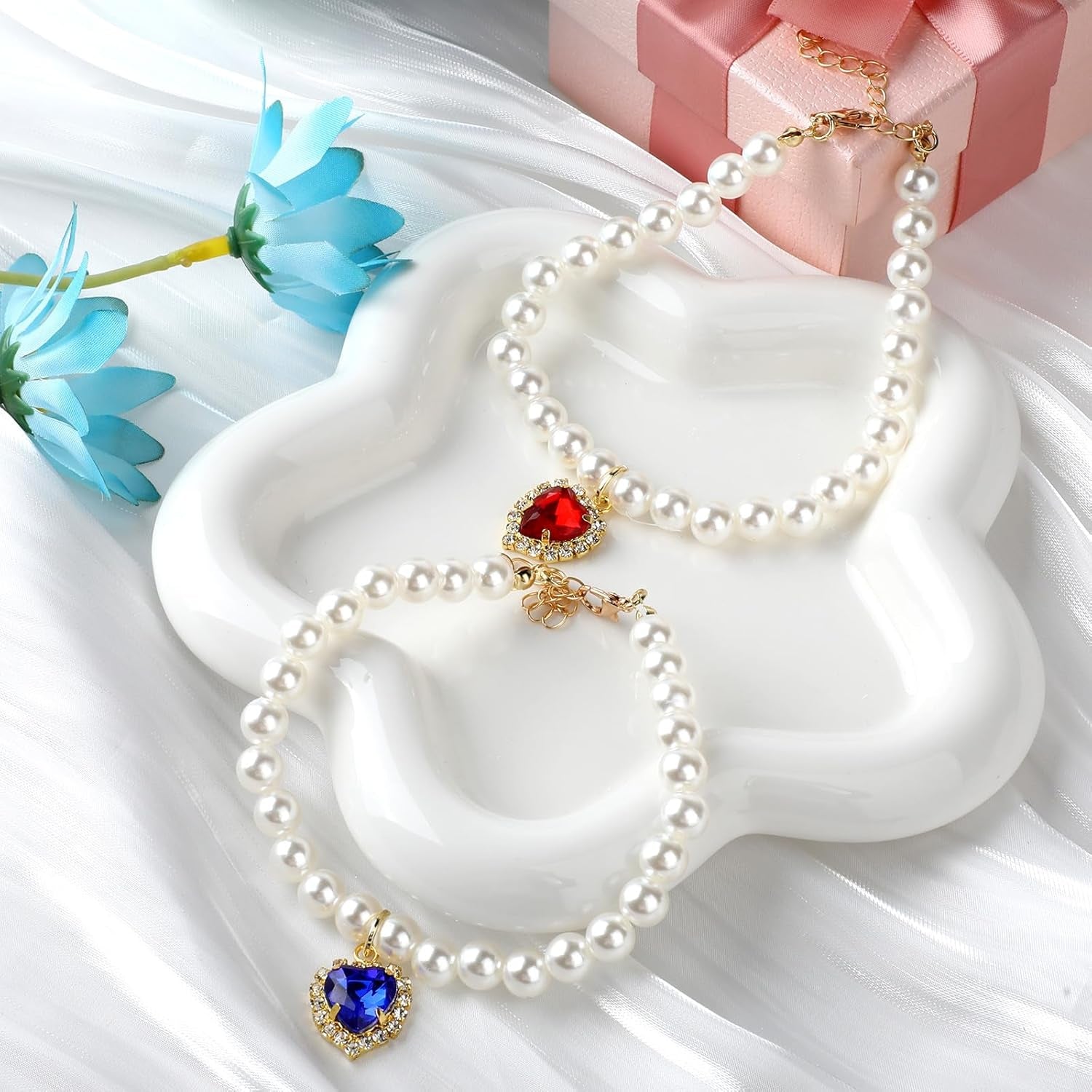 2 Pcs Pearl Cat Necklace Cat Collar with Rhinestone Heart Pet Jewelry Accessories Birthday Wedding Collar for Cats Puppy Dress Accessories (Blue, Red)